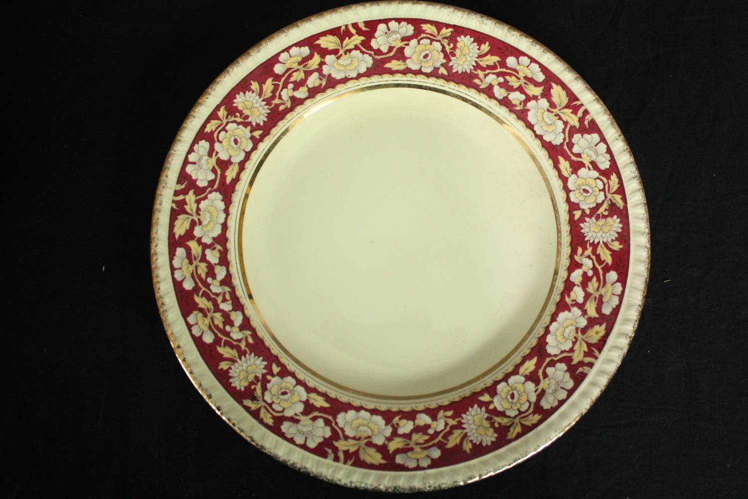 An extensive Swinnertons Harvest part dinner service. H.29 W.37cm. (largest). - Image 9 of 12