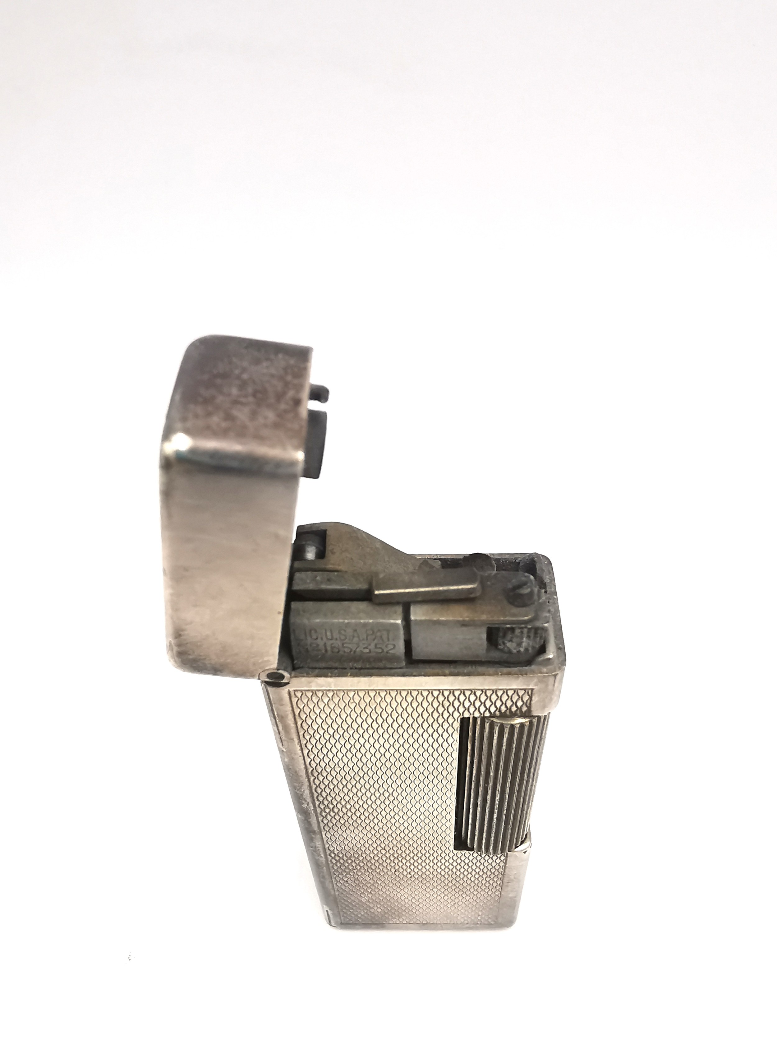 A cased silver Dunhill lighter, marked Made in Switzerland, Dunhill, London with patent LIC USA - Image 10 of 11