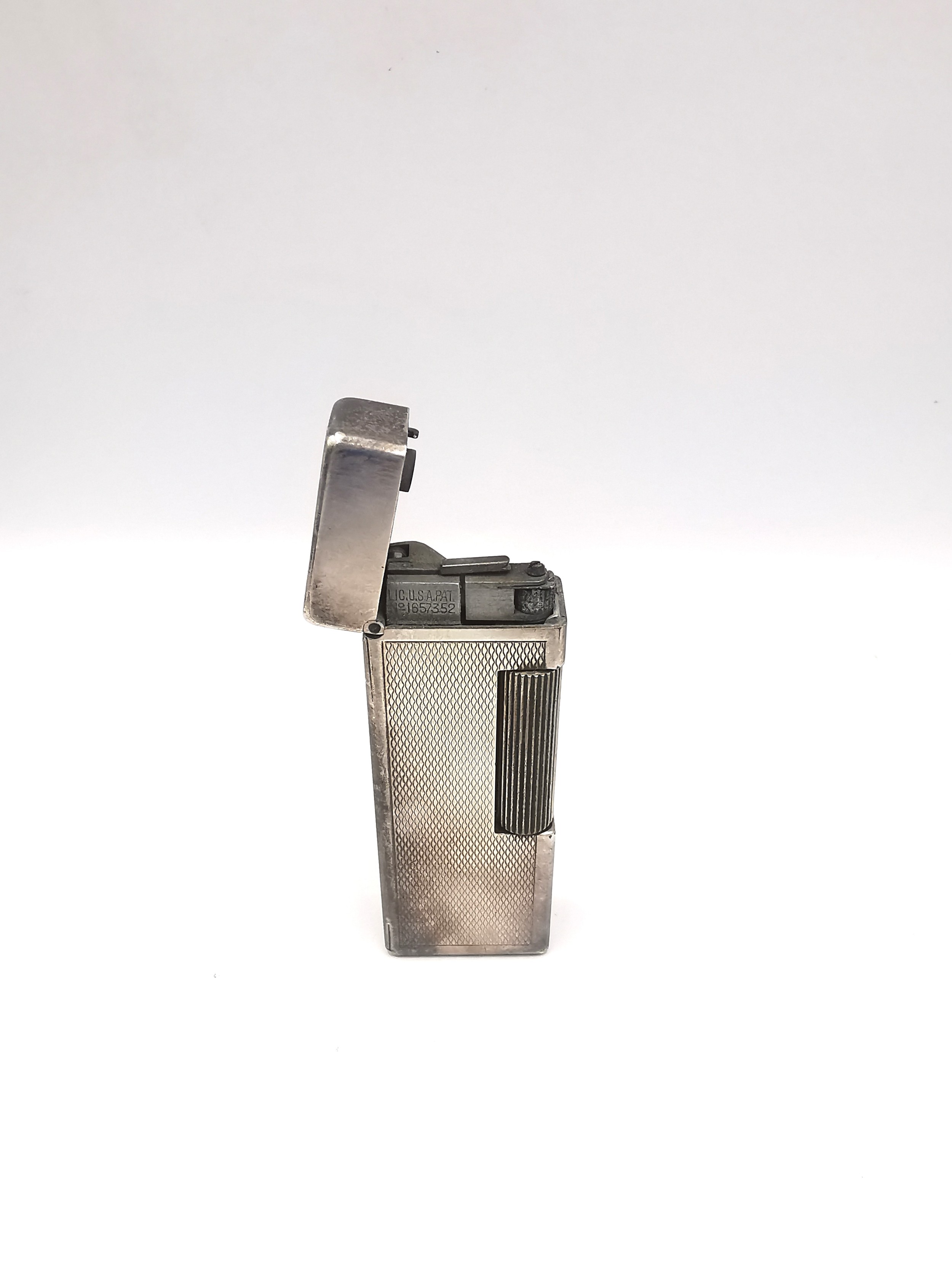 A cased silver Dunhill lighter, marked Made in Switzerland, Dunhill, London with patent LIC USA - Image 9 of 11