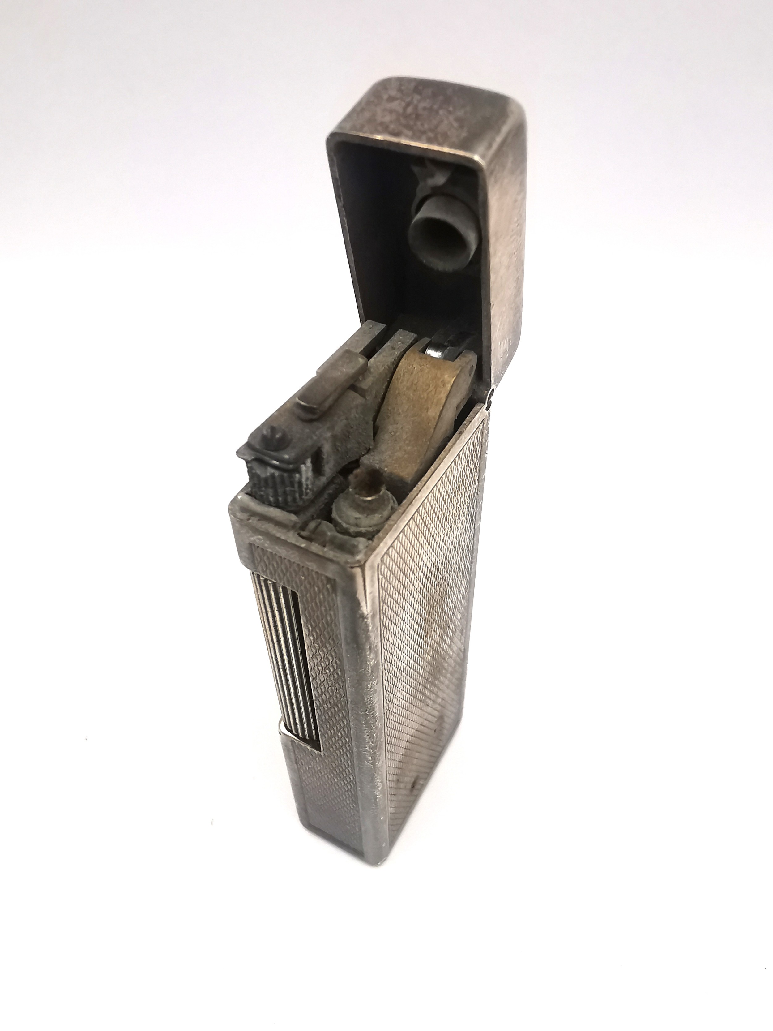 A cased silver Dunhill lighter, marked Made in Switzerland, Dunhill, London with patent LIC USA - Image 11 of 11