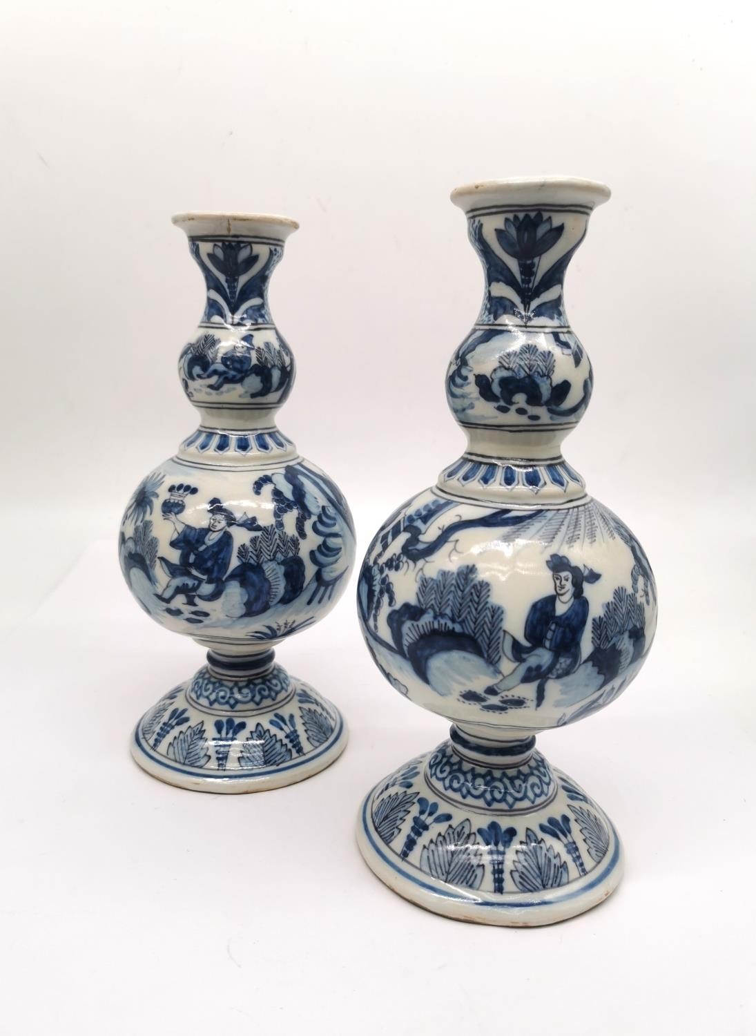 Gerrit Pietersz Kam, a pair of late 17th/early 18th century Delft double gourd blue and white - Image 11 of 11