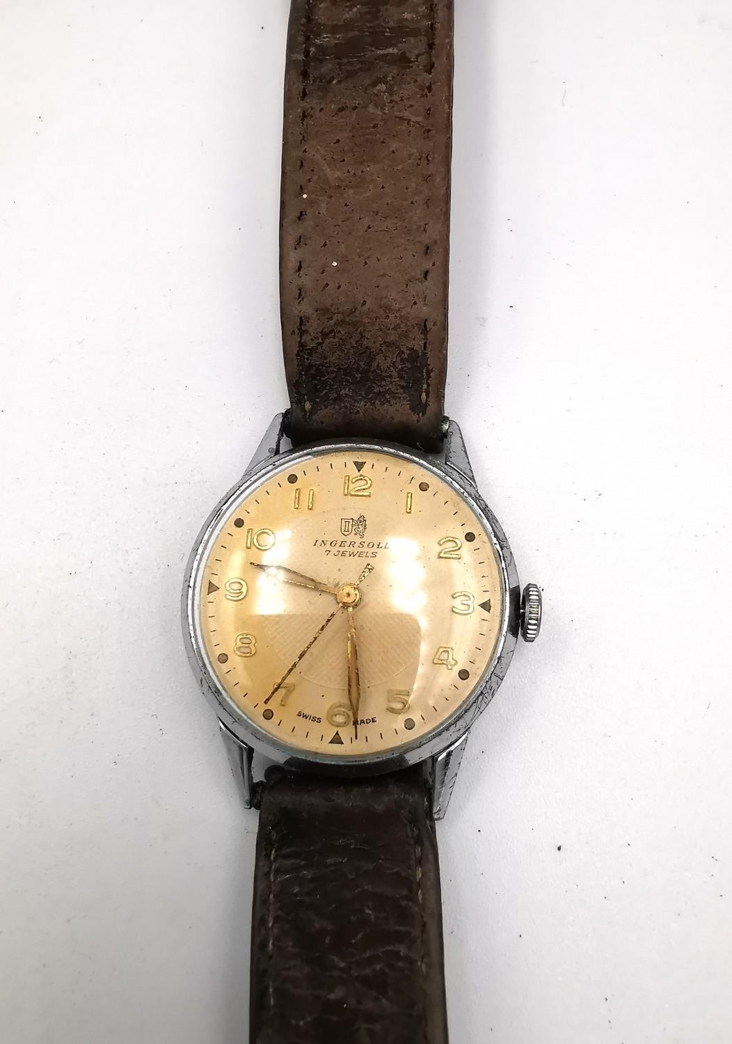 Two gentleman's vintage watches with leather straps, an Ingersoll automatic with gilded numerals and - Image 4 of 7