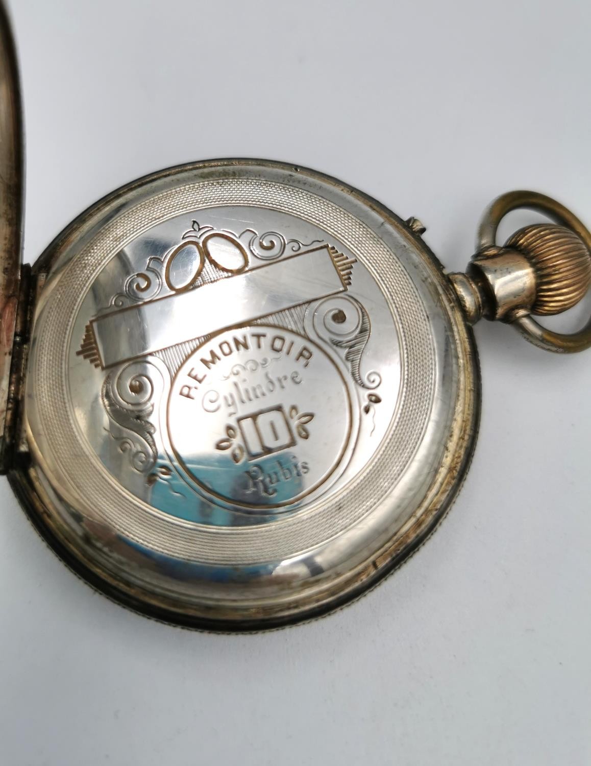 A Victorian white metal Remontoir 10 rubis pocket watch with white enamel dial and black roman - Image 8 of 11