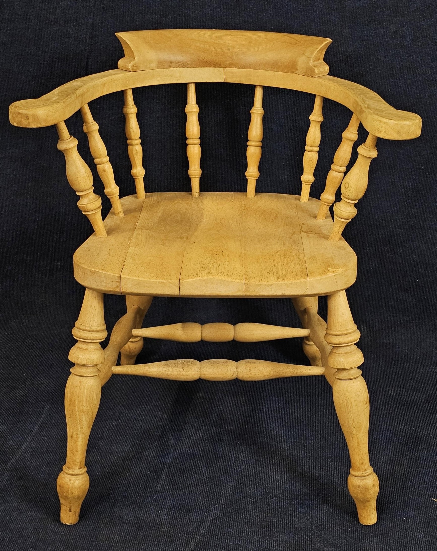 A set of four pitch pine smokers bow back armchairs. - Image 4 of 7