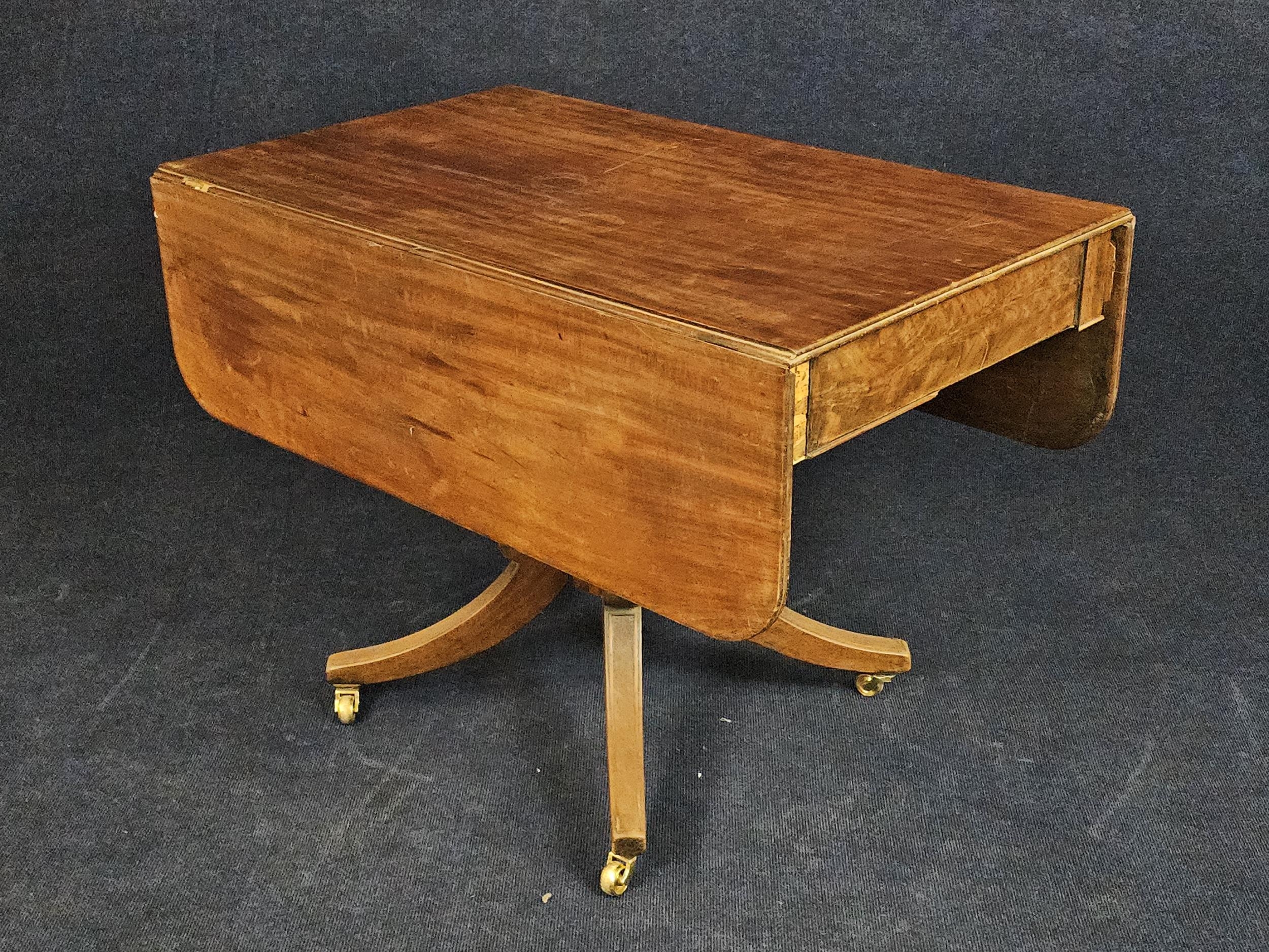 An early 19th century mahogany drop flap Pembroke table. H.72 W.120 D.100cm. - Image 2 of 8