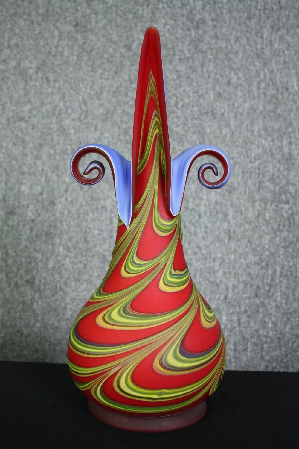 Darrius Zarrin, French, a polychrome vintage art glass vase stamped to the base. H.39cm. - Image 3 of 7