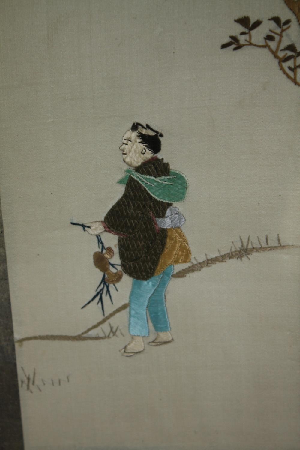 A set of eleven early 20th century Japanese silk embroidery panels depicting figures with gilded - Image 8 of 9