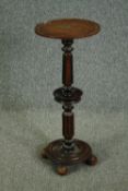 Jardiniere stand, mid 19th century mahogany. H.78 Dia.33cm.