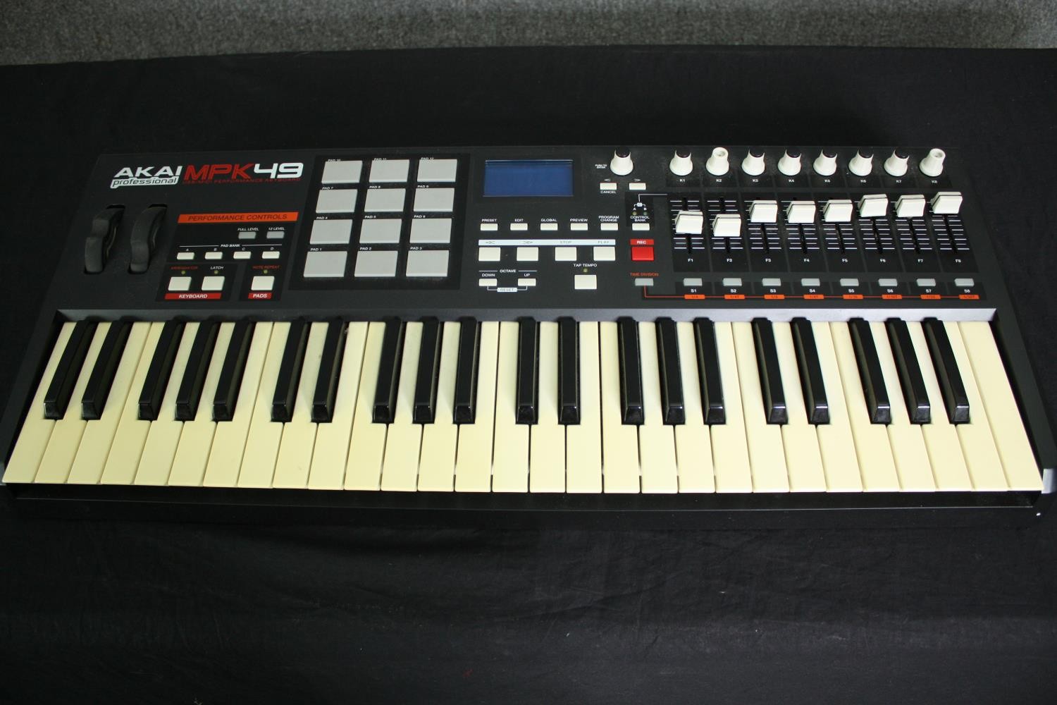 An Akai MPK49 midi keyboard. H.9 W.73 D.30cm. - Image 2 of 8