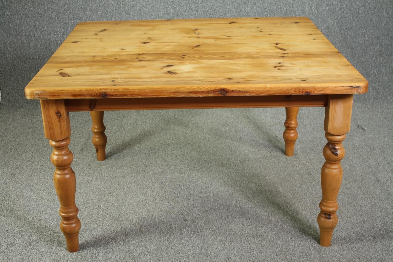 Kitchen table, Victorian style pine. H.78 W.125 W.114cm.