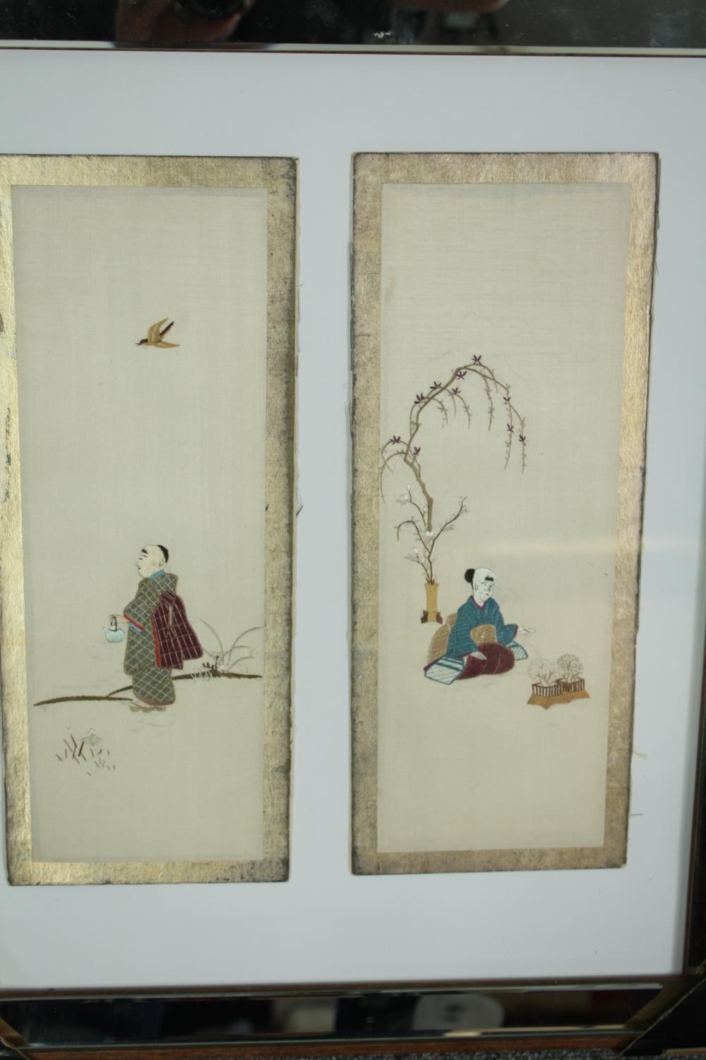 A set of eleven early 20th century Japanese silk embroidery panels depicting figures with gilded - Image 5 of 9