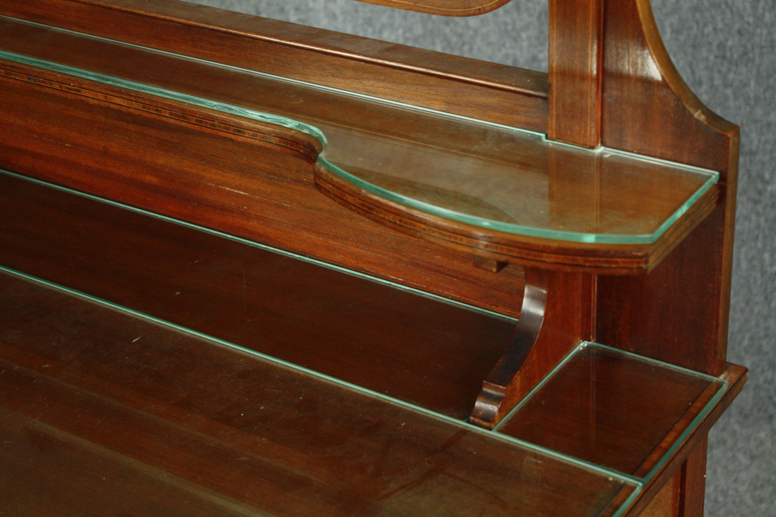 Dressing table, Edwardian mahogany and satinwood inlaid with plate glass protective top. H.154 W.104 - Image 5 of 10