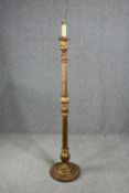 Standard lamp, vintage carved giltwood. H.160cm.