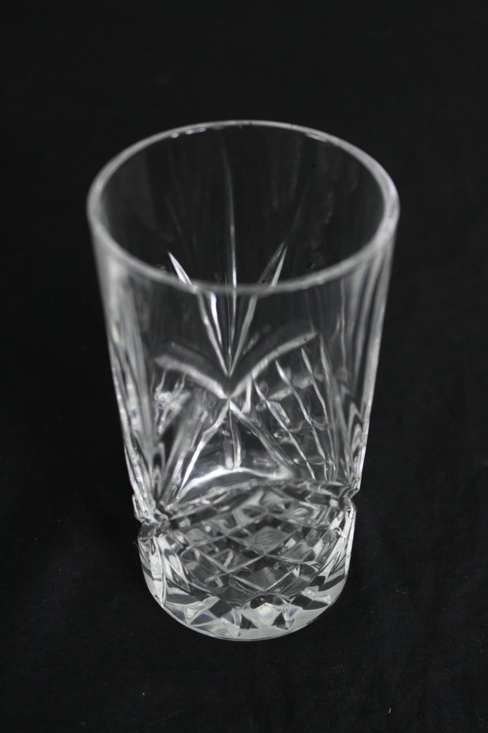 An extensive collection of cut glass. H.25cm. (largest). - Image 9 of 9