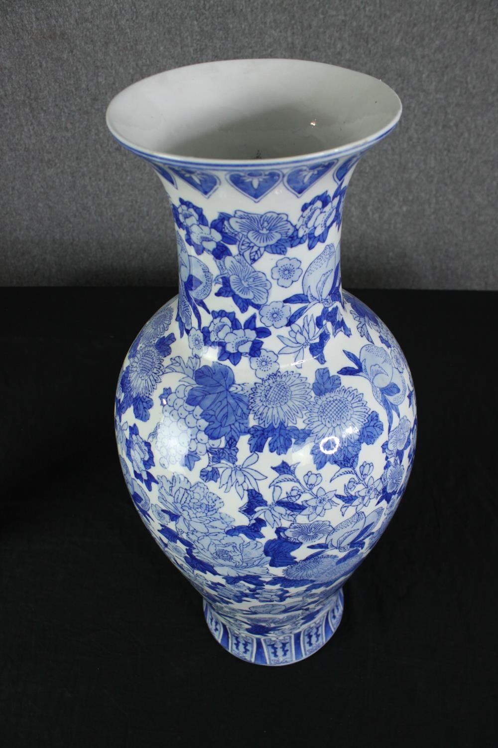 A large blue and white Chinese peony design ceramic vase along with a Danico Horsen stylised - Image 3 of 9