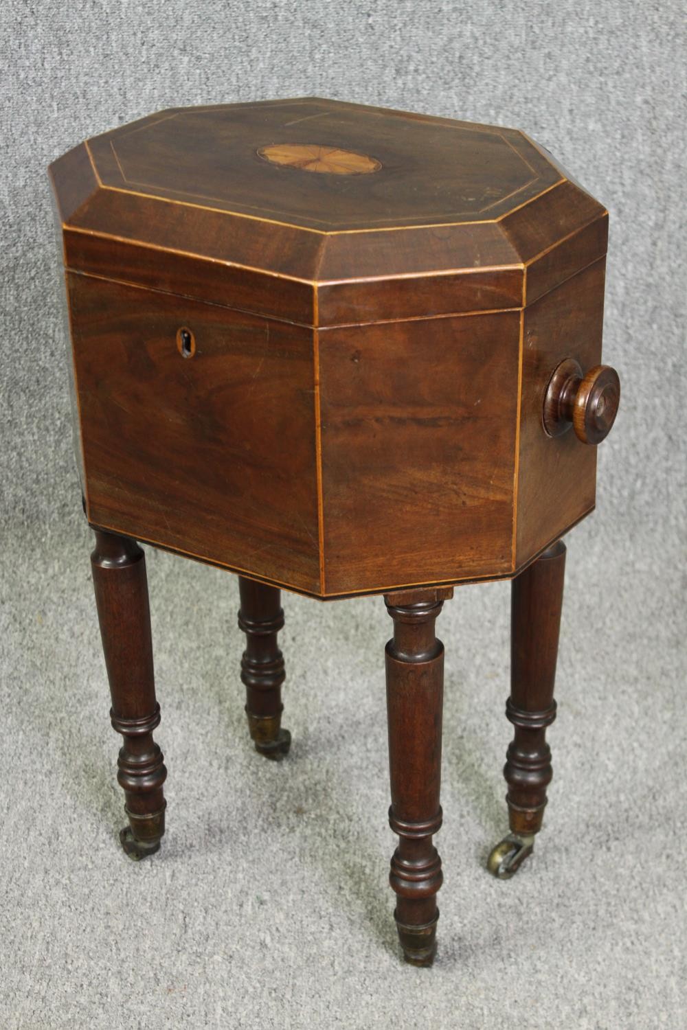 A Georgian mahogany and satinwood inlaid cellarette, fitted interior with lift out zinc liners. H.65 - Image 3 of 8