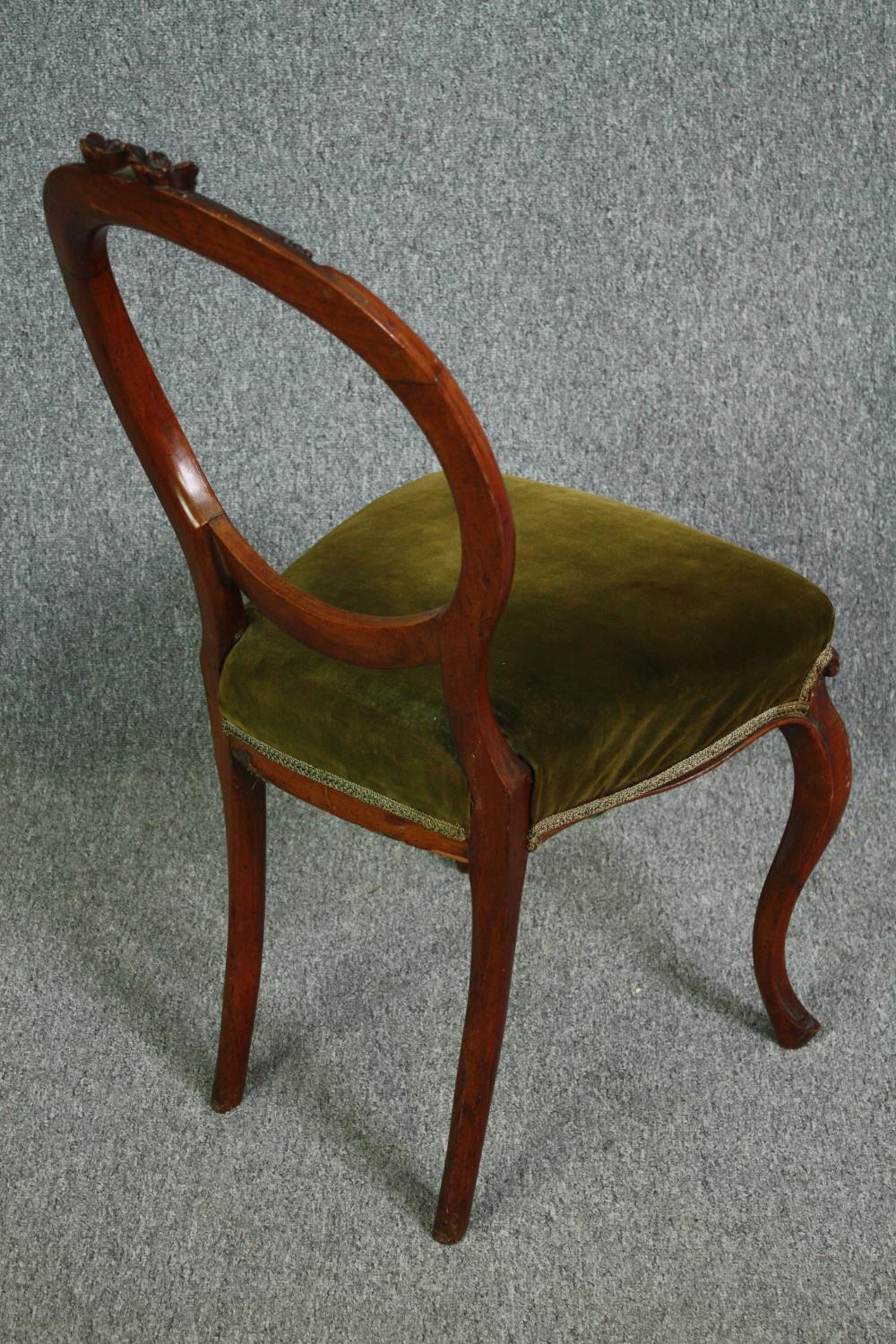 Dining chairs, a set of four Victorian carved walnut. - Image 5 of 8