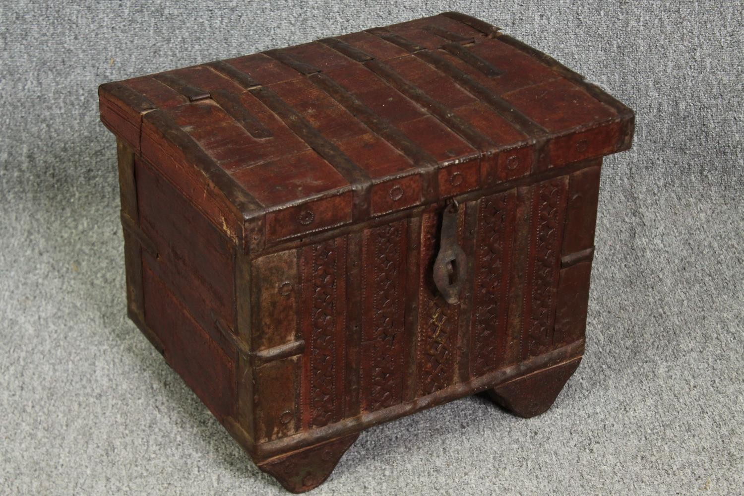 A small painted and metal bound Indian trunk. H.35 W.43 D.33cm. - Image 2 of 7