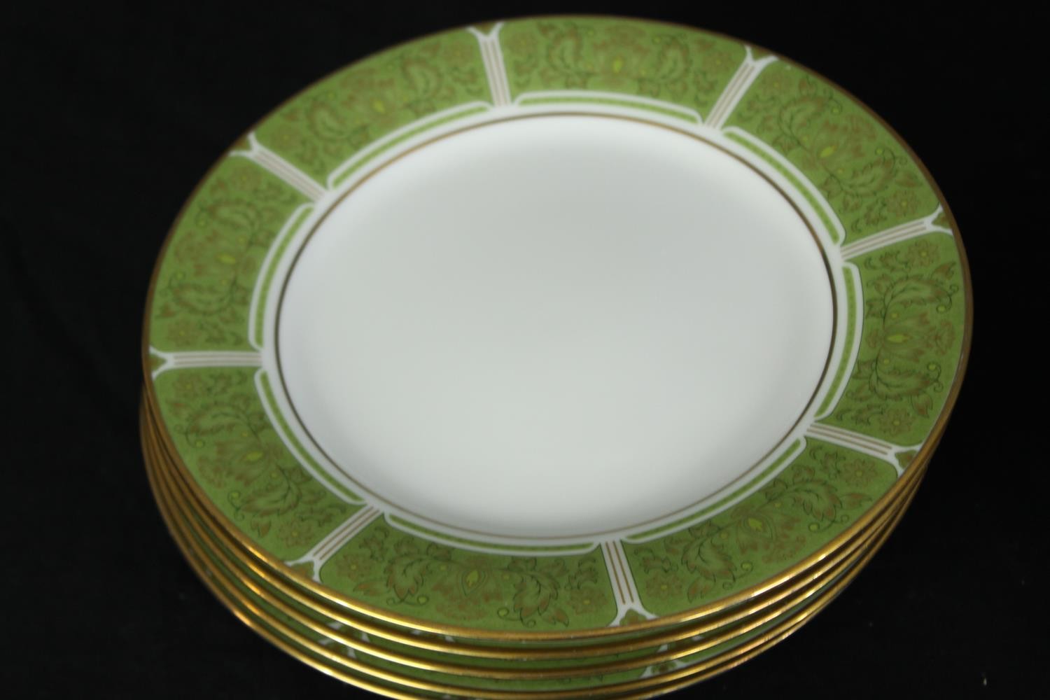 A Noritake part dinner service. Dia.27cm. (largest). - Image 6 of 7