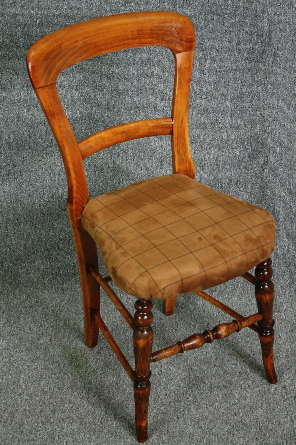 Dining or bedroom chairs, a set of four Victorian beech. - Image 3 of 6