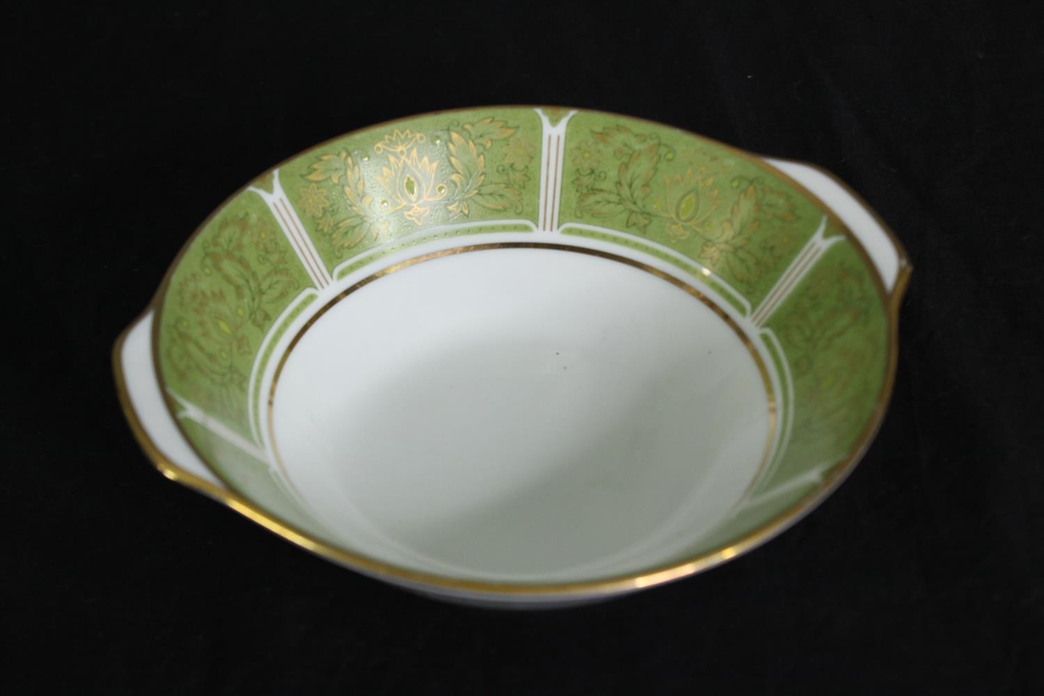 A Noritake part dinner service. Dia.27cm. (largest). - Image 3 of 7