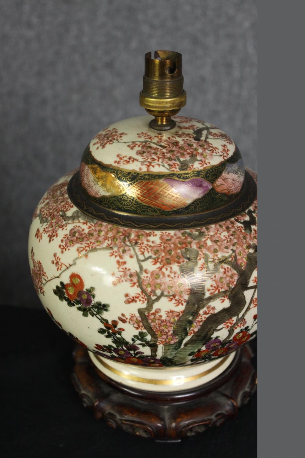 A vintage Chinese hand decorated baluster lamp on carved hardwood base along with a vintage art - Image 3 of 9