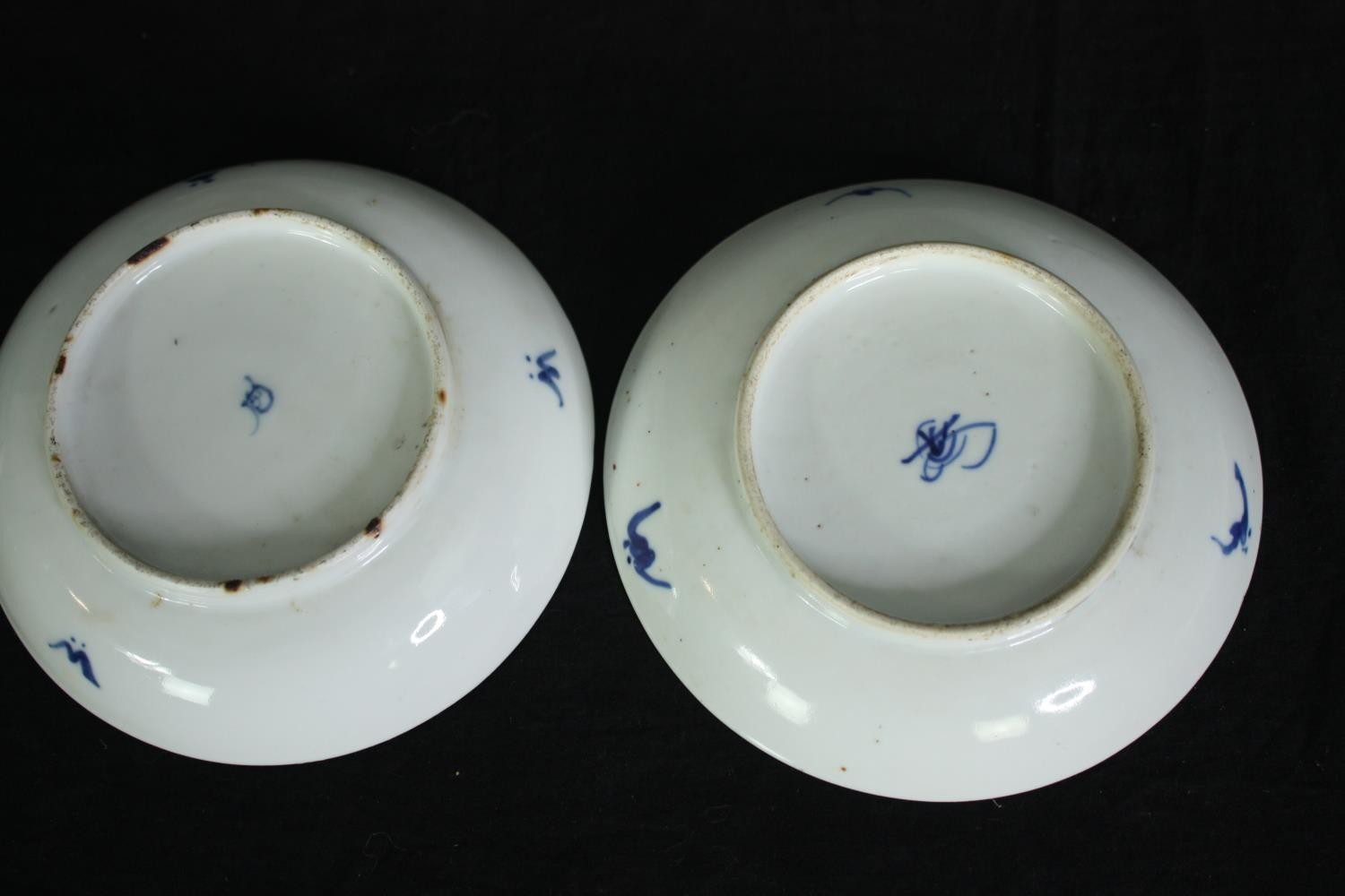 Two 19th century Chinese blue and white hand painted porcelain plates, one with five dragons in - Image 2 of 4