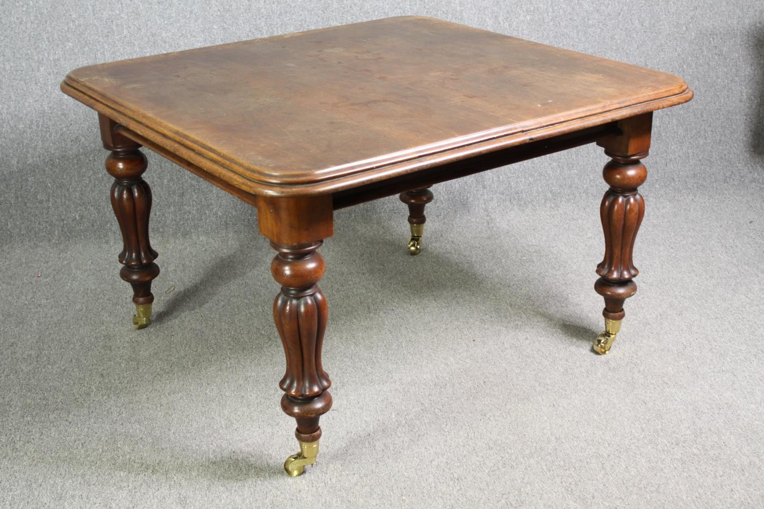 Dining table, William IV mahogany, extends with an extra leaf. H.75 W.177(ext) D.117cm. - Image 2 of 7
