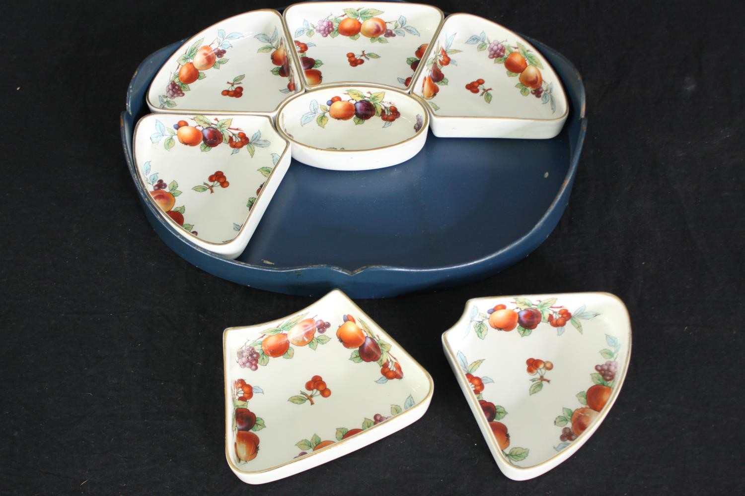 A set of Wedgwood Imperial porcelain serving dishes decorated with botanical fruits, within a fitted - Image 4 of 5