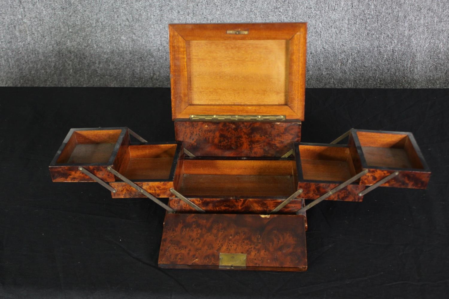 A burr yewwood travelling box, late 19th/early 20th century, H.12 W.20 D.15cm. - Image 7 of 8