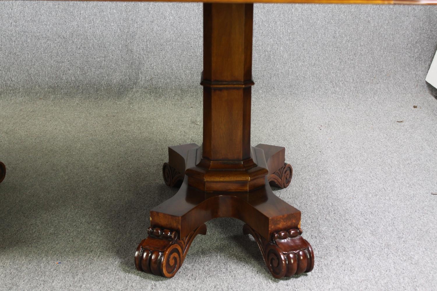 A walnut triple pedestal dining table, in the Victorian style, 20th century, H.78 W.426 D.123cm. - Image 6 of 12