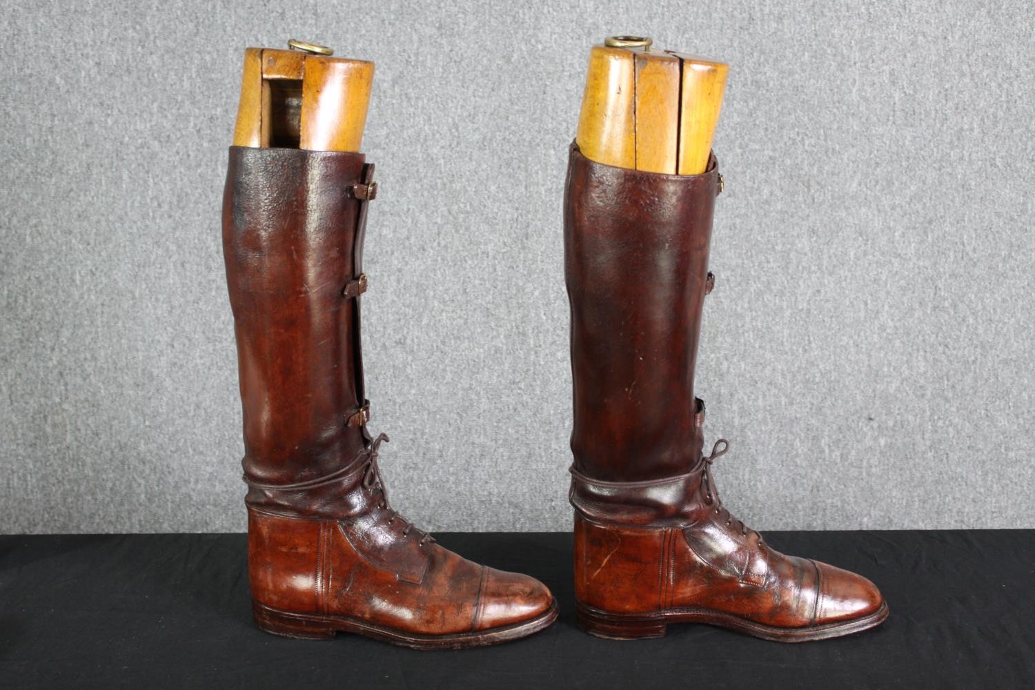 A pair of vintage brown leather ladies riding boots within shoe trees. H.47. No size. - Image 2 of 6