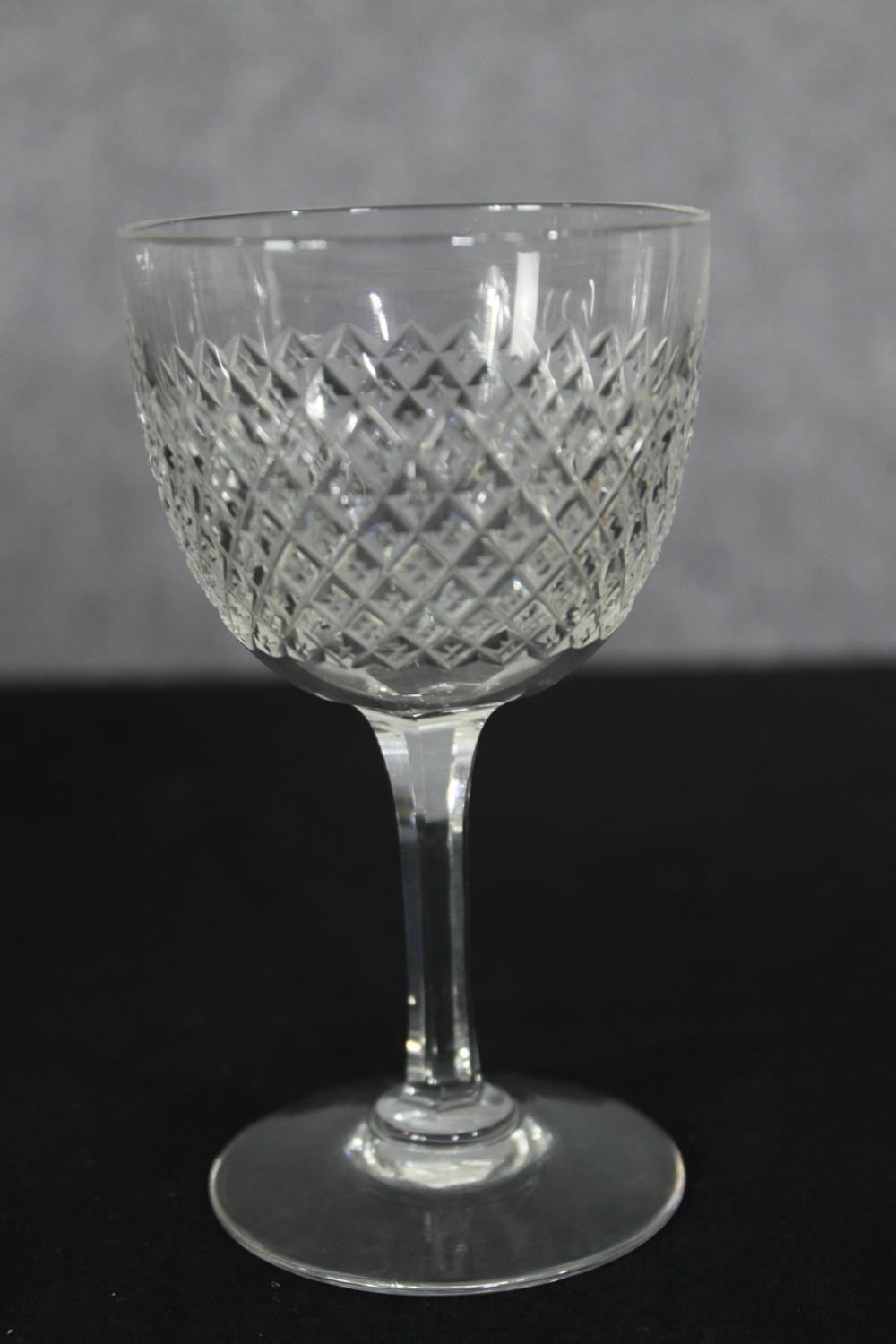 A quantity of vintage drinking glasses, H.17cm. (largest). - Image 6 of 9