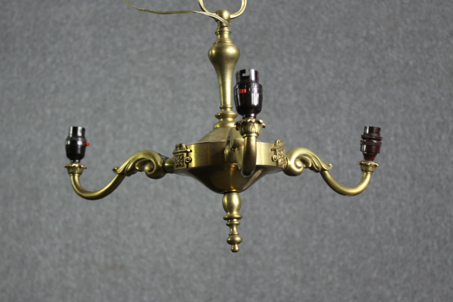 A vintage three branch brass chandelier. H.43 Dia.49cm. - Image 2 of 8