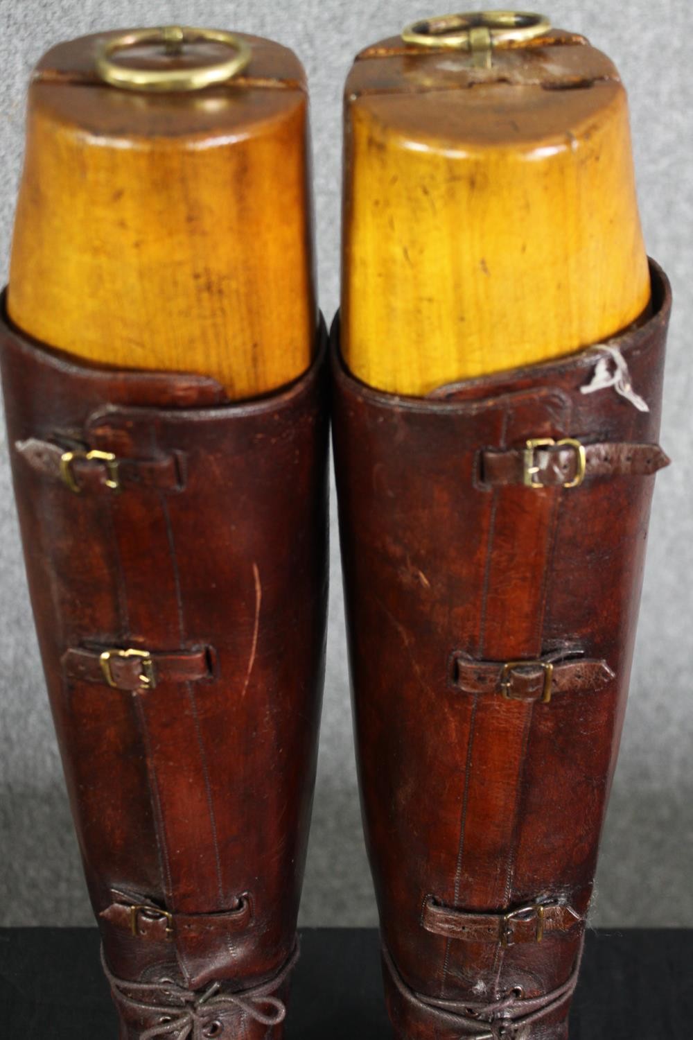 A pair of vintage brown leather ladies riding boots within shoe trees. H.47. No size. - Image 4 of 6