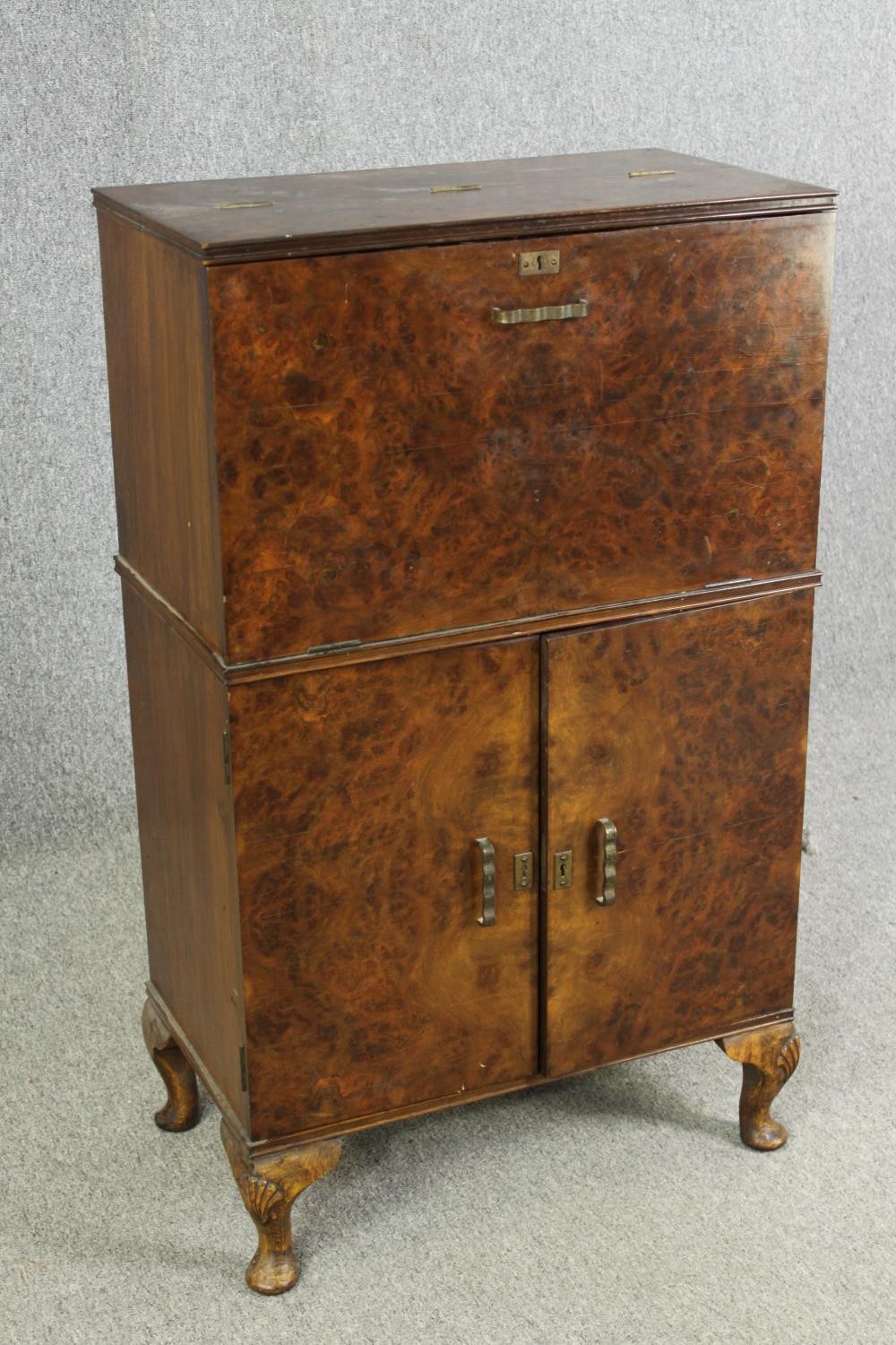 An Art Deco burr walnut cocktail cabinet, circa 1930, enclosing various cut drinking glasses and a - Image 3 of 12