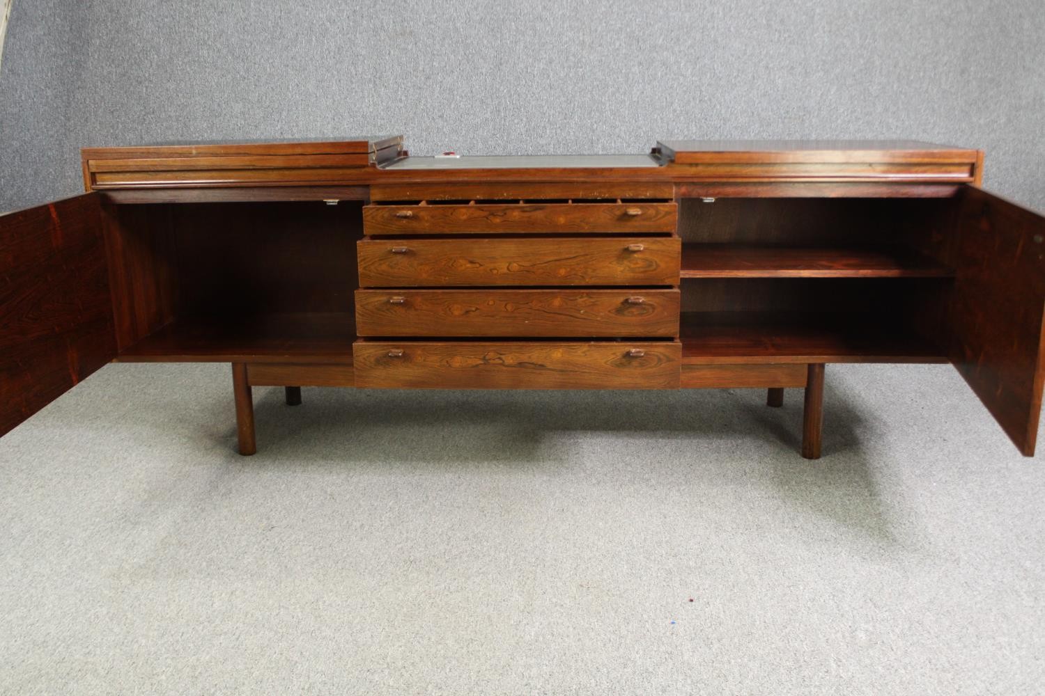 An Archie Shine sideboard with hidden hot plate. H.76 W.213 D.51cm. - Image 5 of 9