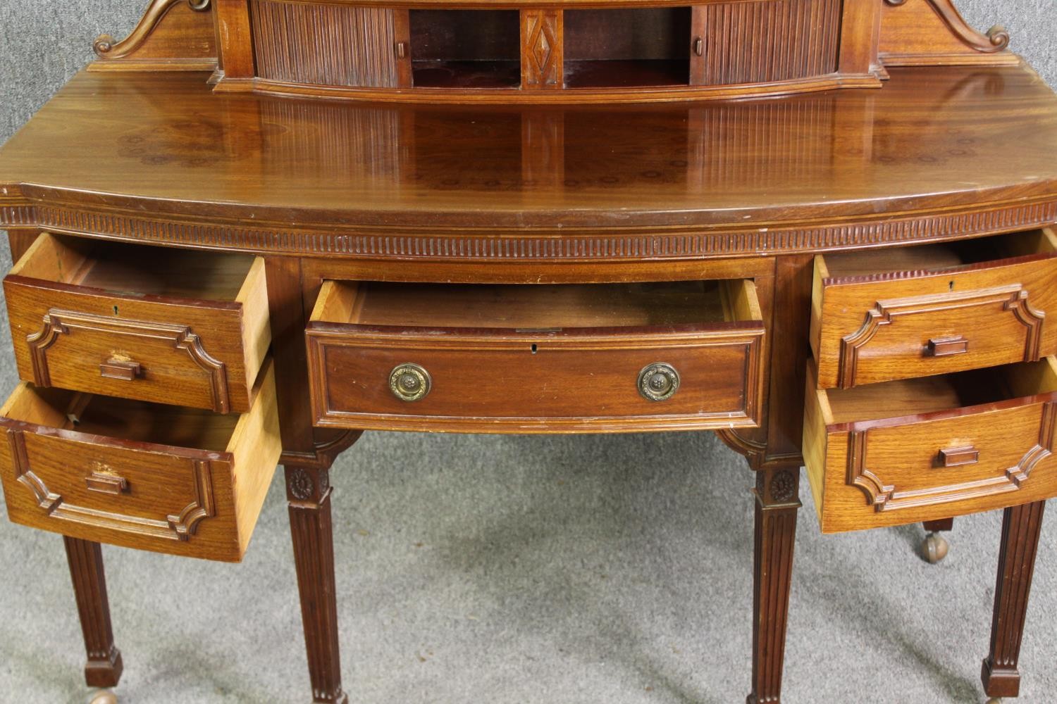 A George III style walnut dressing table, 20th century. H.164 W.136 D.63cm. - Image 6 of 10