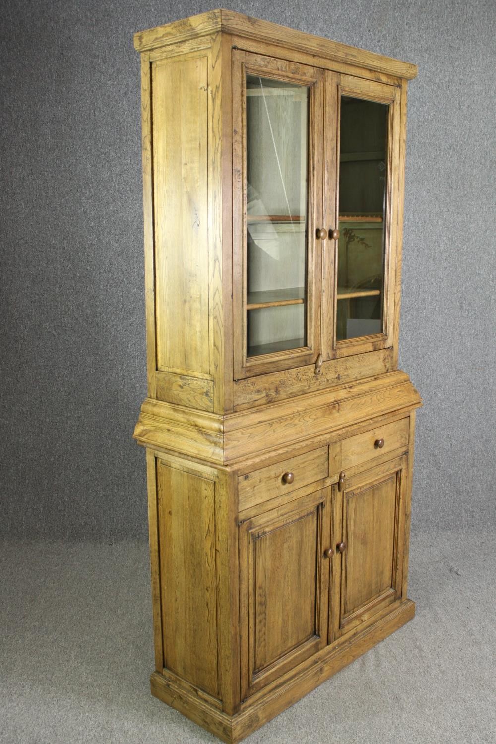 An oak dresser, 20th century, H.210 W.104 D.41cm. - Image 2 of 8