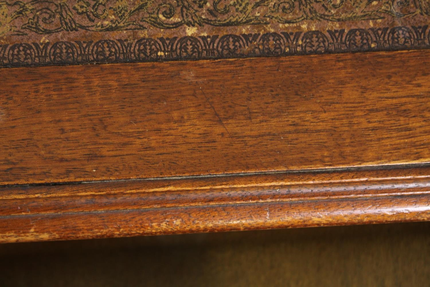 A mahogany coffee table, 20th century Georgian style. H.45 W.123 D.52cm. - Image 9 of 9