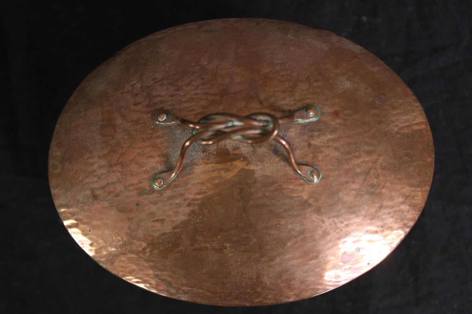 Three copper items including a jelly mould in the form of a fish. L.31 W.20cm. - Image 9 of 10