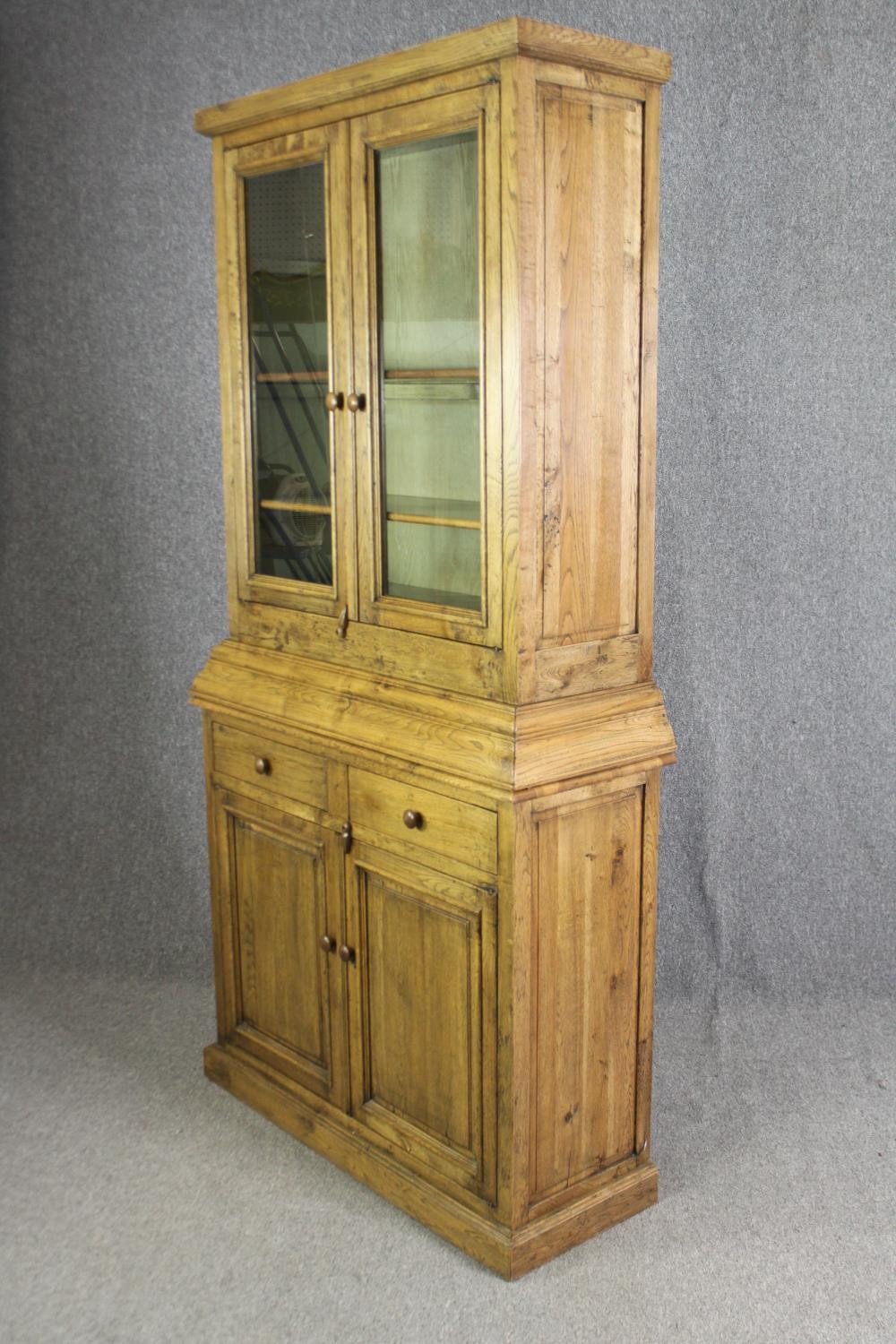 An oak dresser, 20th century, H.210 W.104 D.41cm. - Image 3 of 8