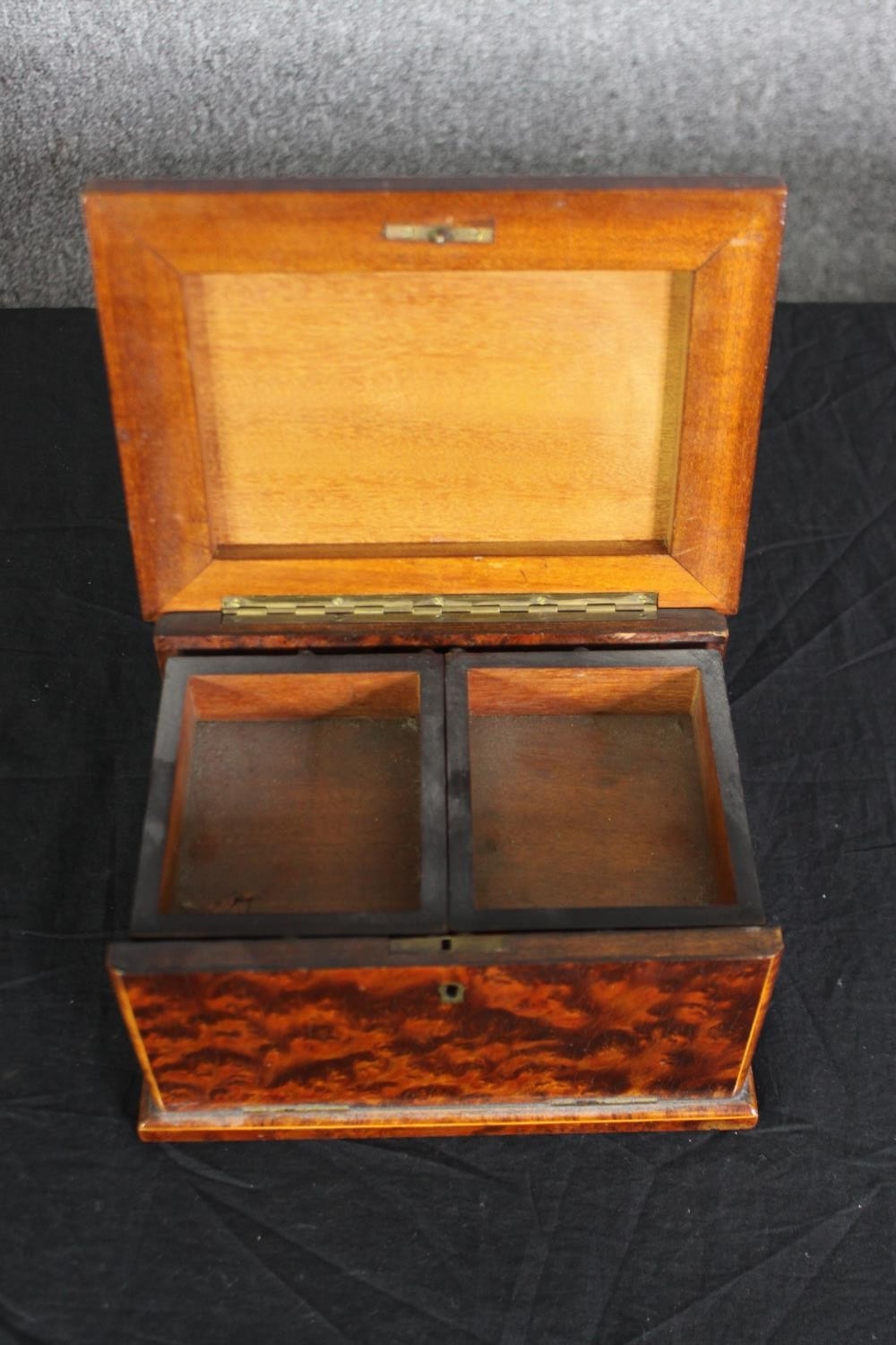 A burr yewwood travelling box, late 19th/early 20th century, H.12 W.20 D.15cm. - Image 5 of 8