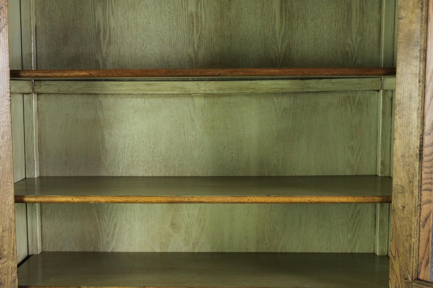 An oak dresser, 20th century, H.210 W.104 D.41cm. - Image 7 of 8