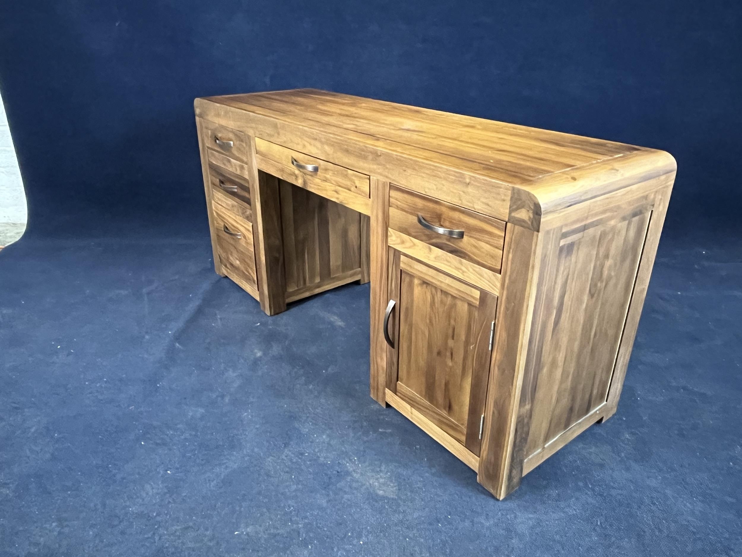 A modern hardwood pedestal desk. H.80 W.170 D.55.cm - Image 3 of 6