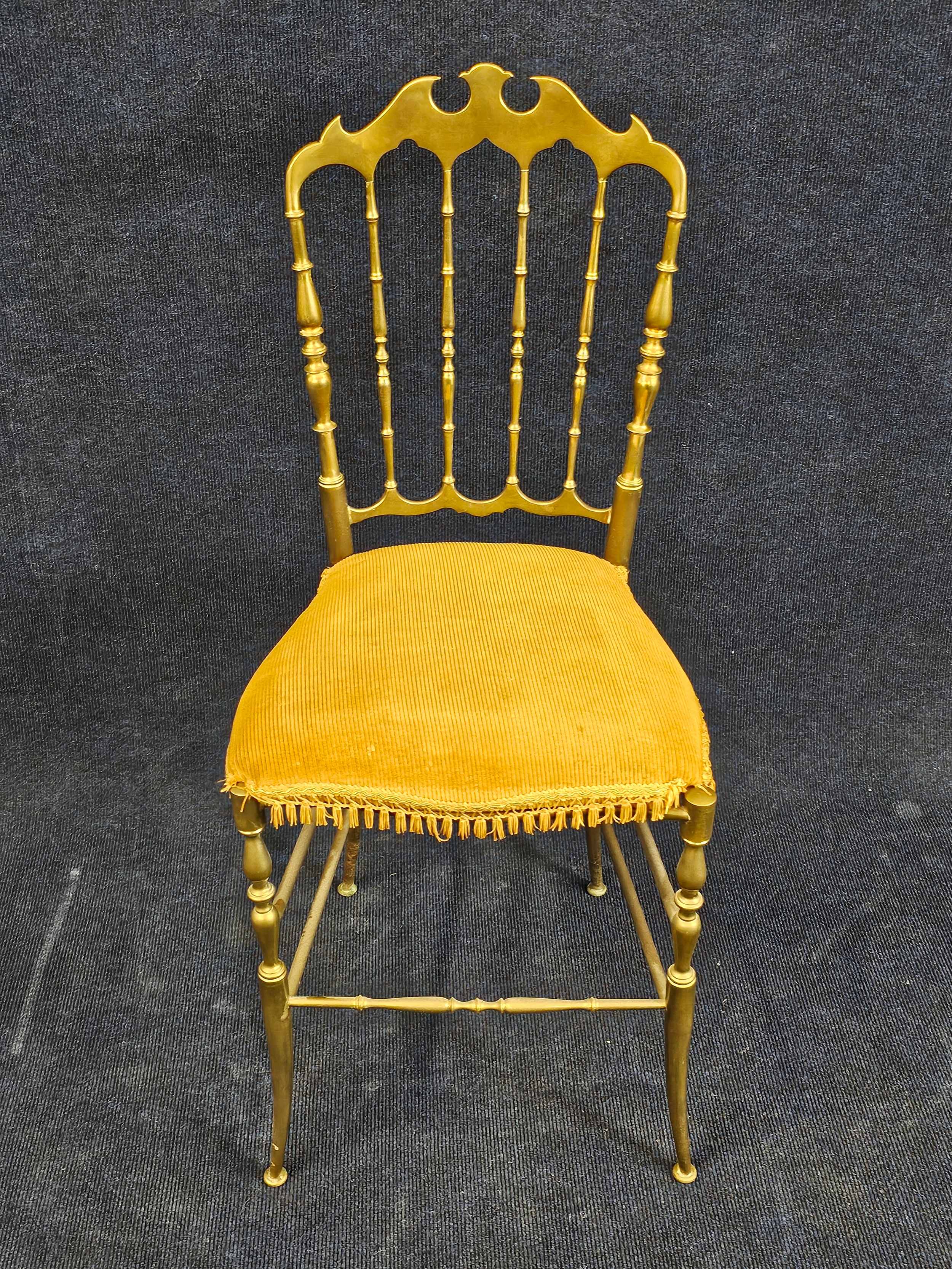 A brass salon chair - Image 6 of 8