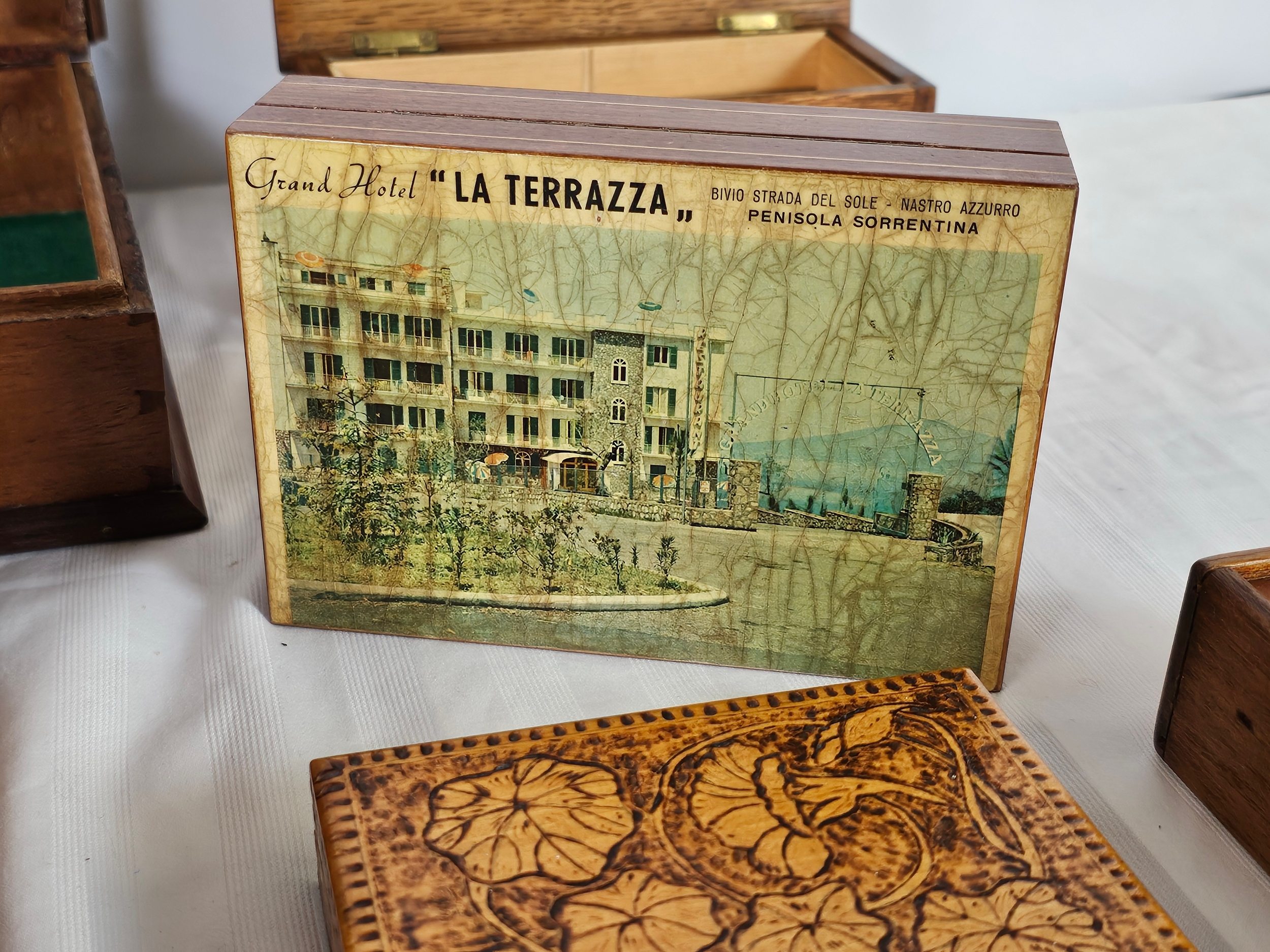 An extensive collection of various wooden boxes - Image 4 of 7