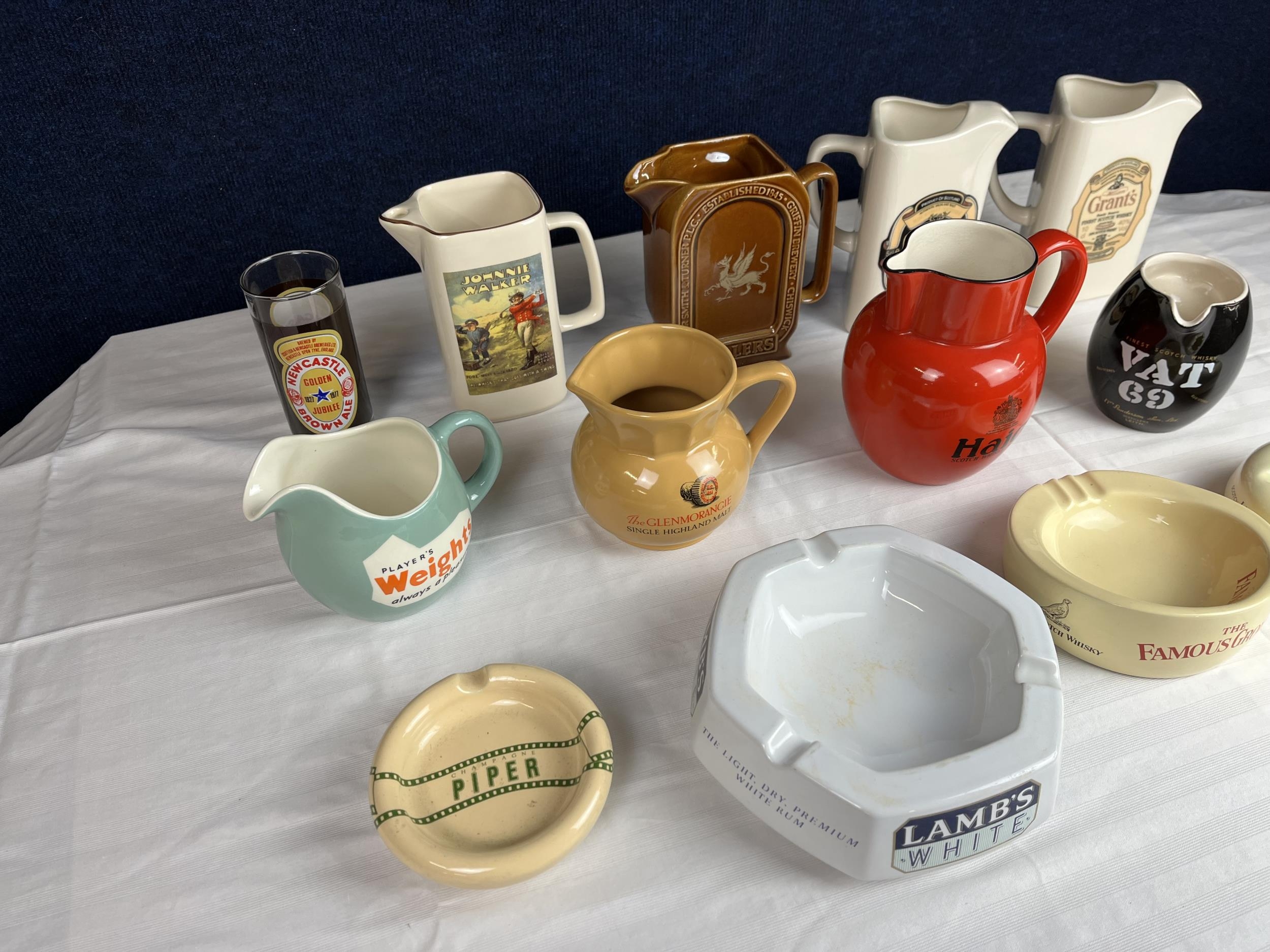 Breweriana, a collection of pub related jugs and ashtrays - Image 3 of 6