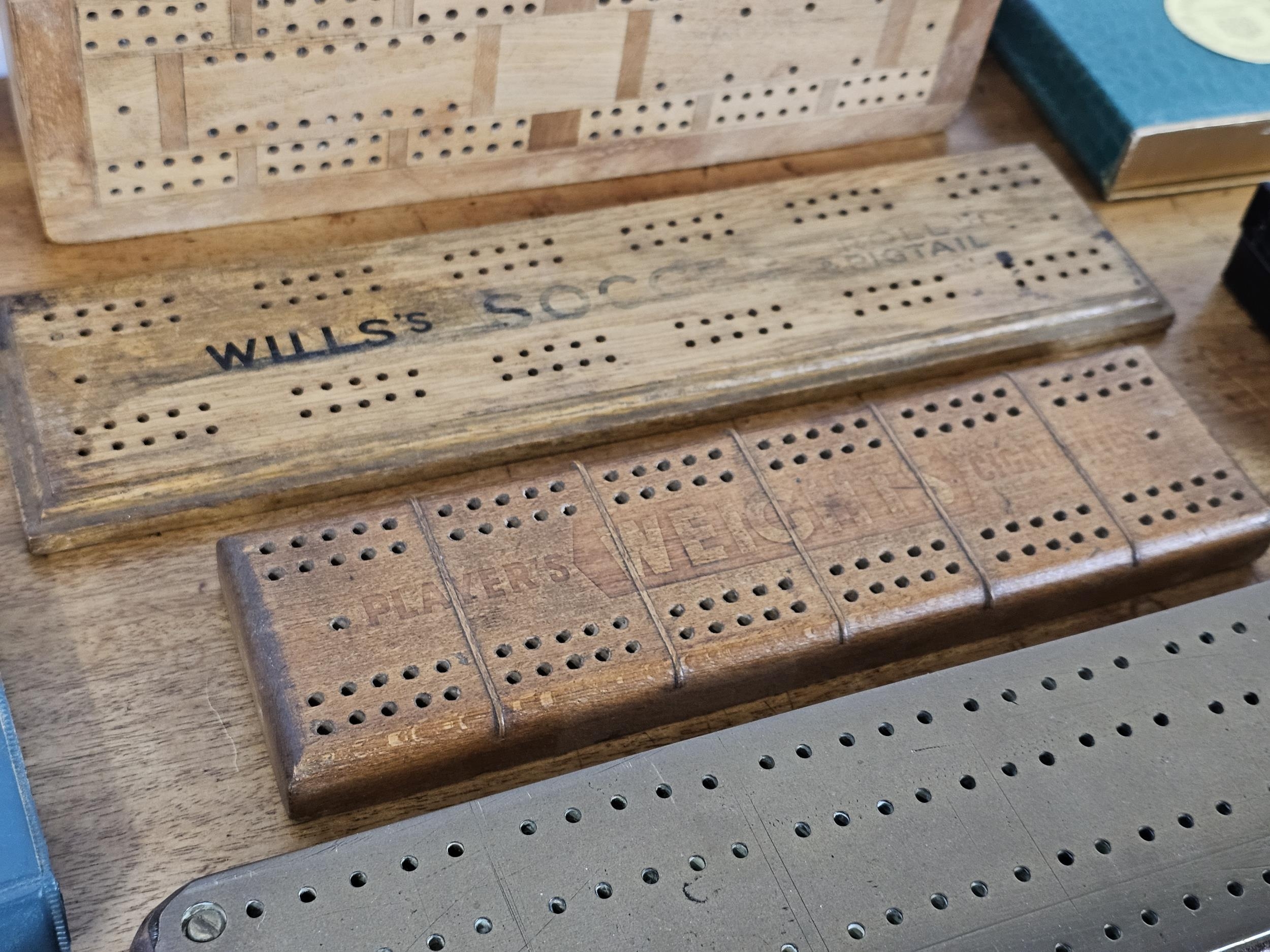 A group of vintage games, including cribbage boards, cards & dominoes - Image 5 of 6