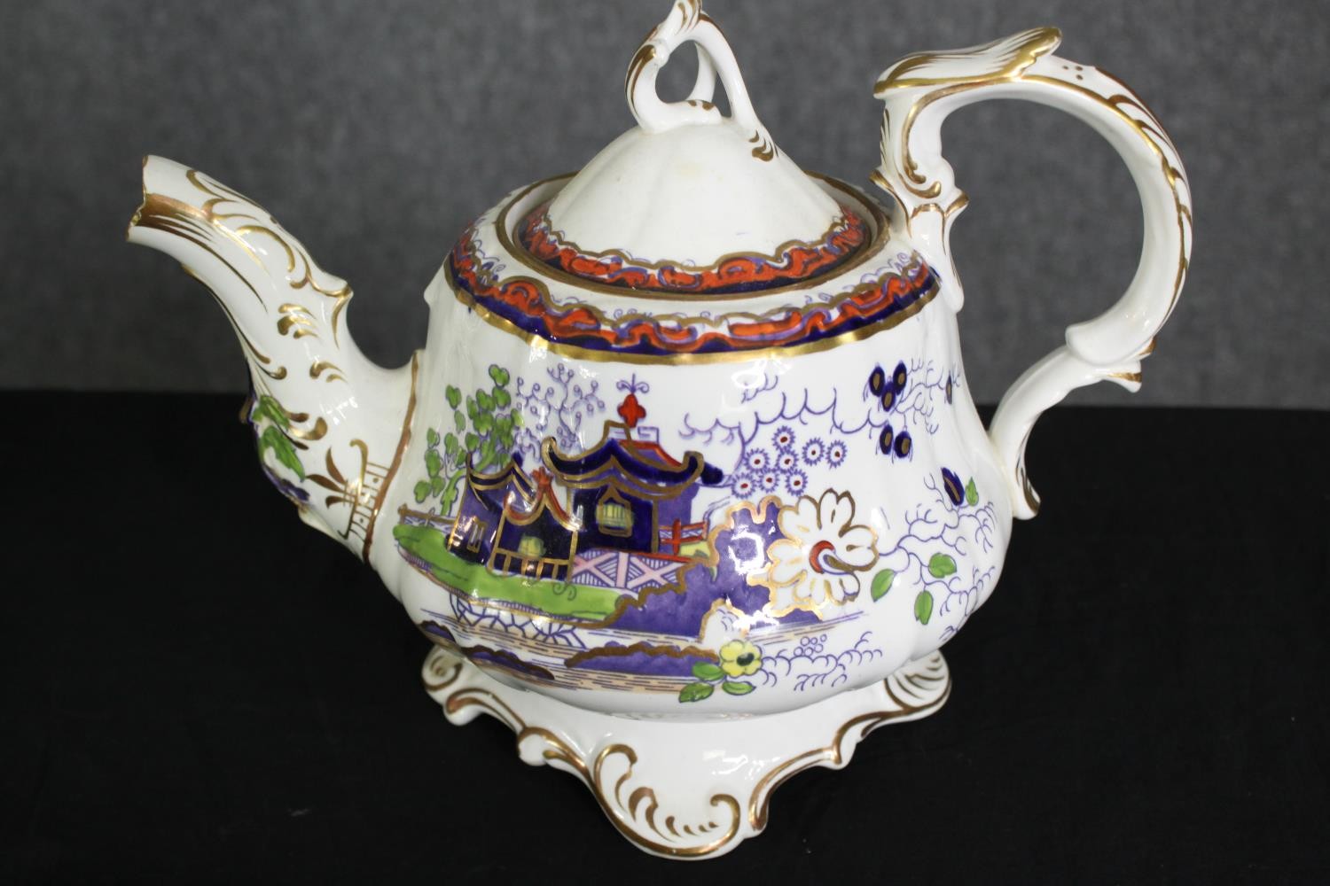 A group of various Staffordshire porcelain tea pots, jugs and plates. H.21cm. (largest). - Image 5 of 16